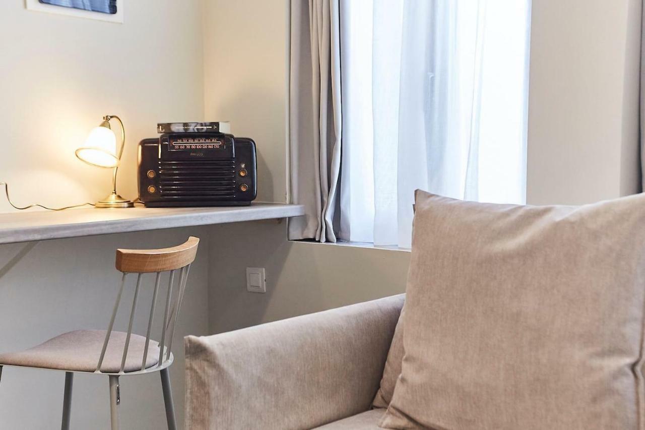 Stay In A Hip Decorated Studio Near Acropolis! Афины Экстерьер фото